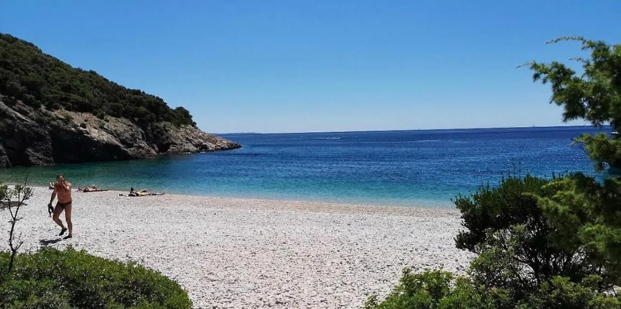 Podgora Experience Suite With Jacuzzi Nerezine 0*,  Croatia
