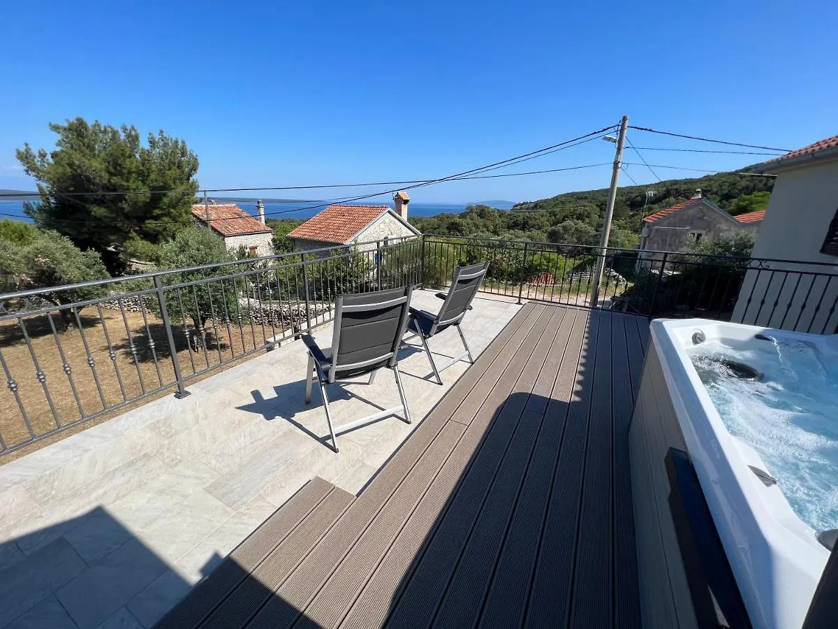 Apartment Podgora Experience Suite With Jacuzzi Nerezine