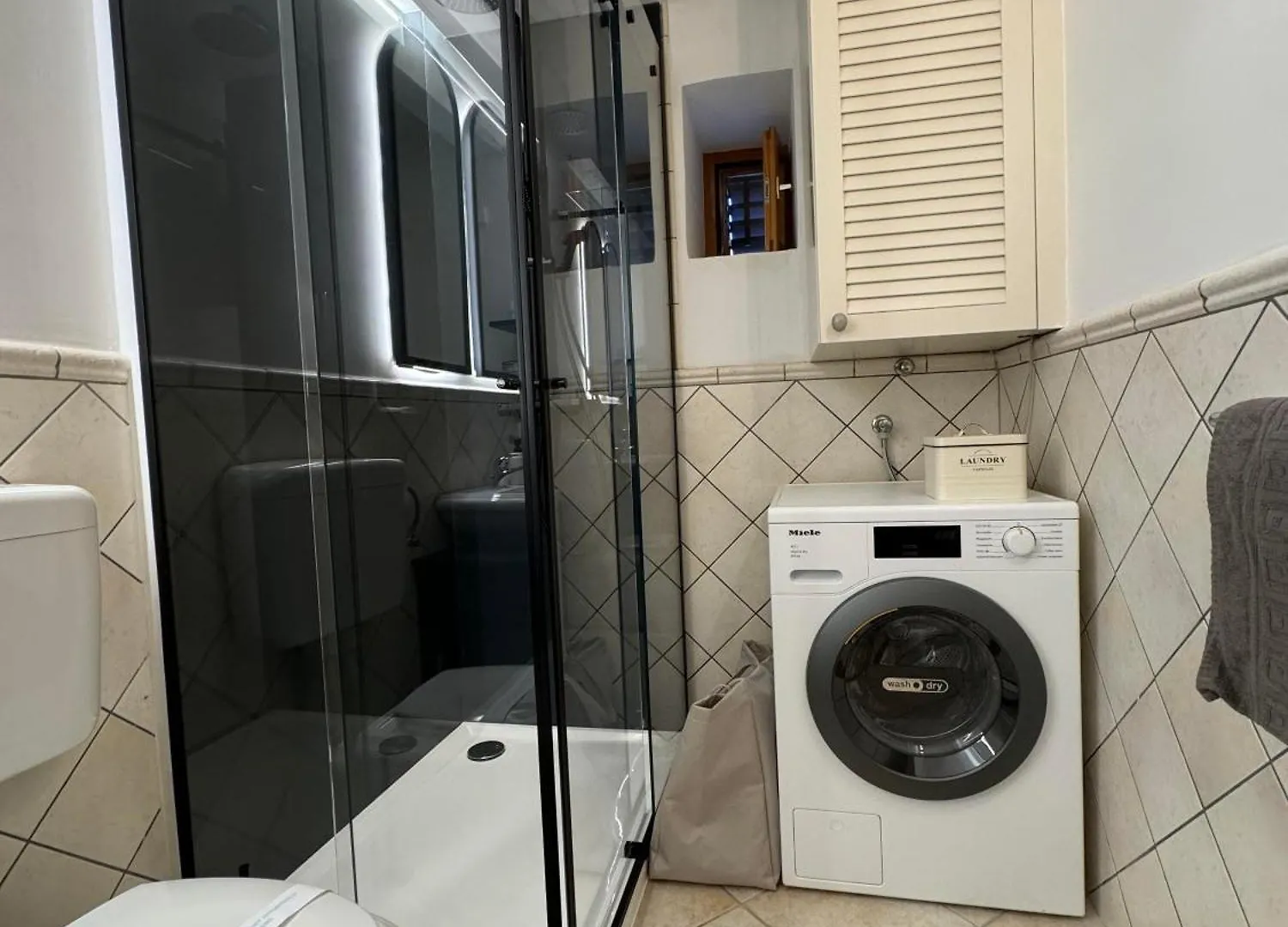 Apartment Podgora Experience Suite With Jacuzzi Nerezine Croatia